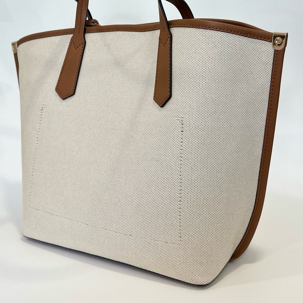 Michael Kors Jane Large Canvas Tote Carryall Bag in Natural - Picture 5 of 13